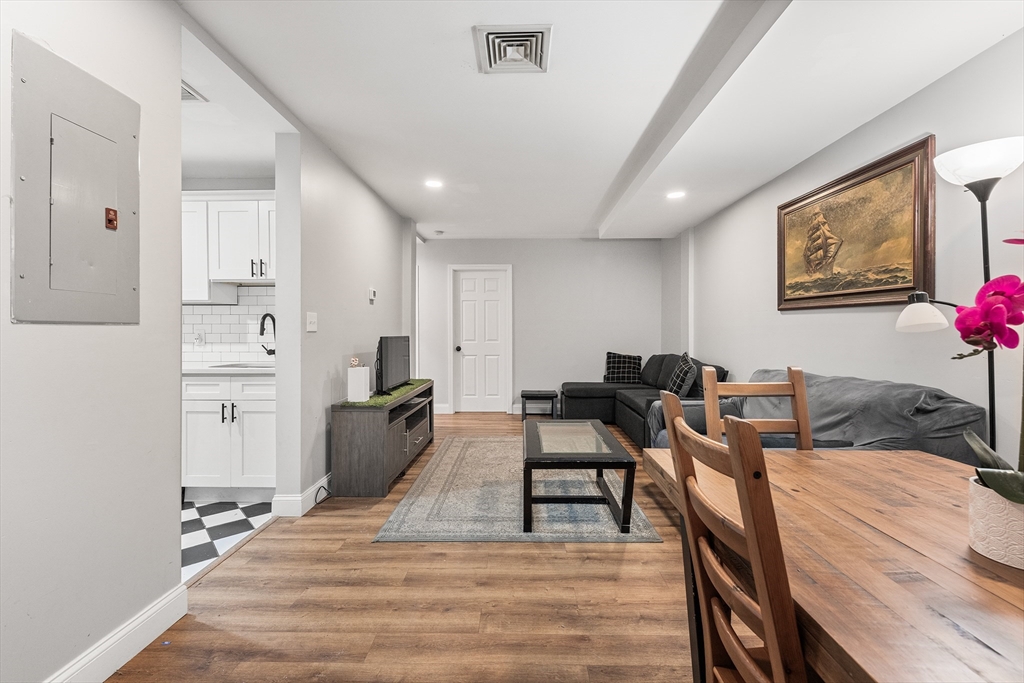 10 Weston Ave 112