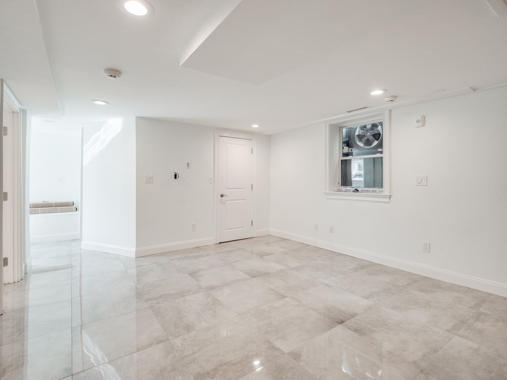 390 Medford St #1, Somerville, MA, 390 Medford St #1, Somerville, MA Photo #10