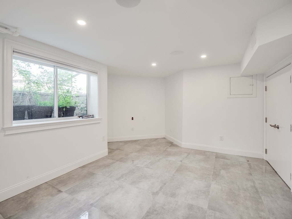 390 Medford St #1, Somerville, MA, 390 Medford St #1, Somerville, MA Photo #5
