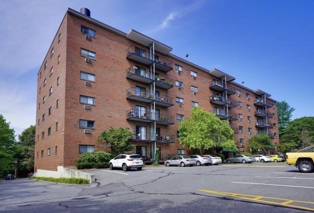 1321 Worcester Rd 603