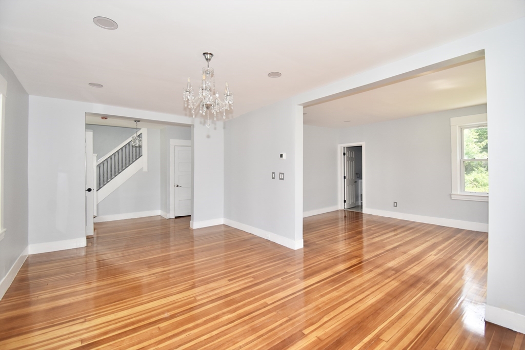 176 North Blvd