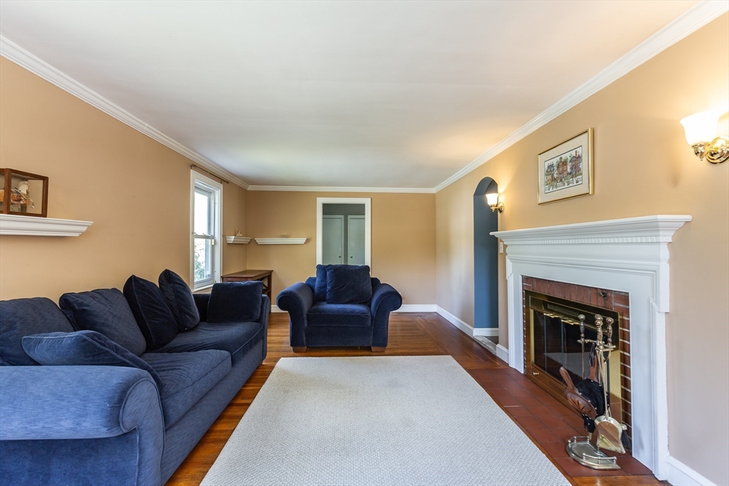 24 Thornton Street, Attleboro, MA Photo #12