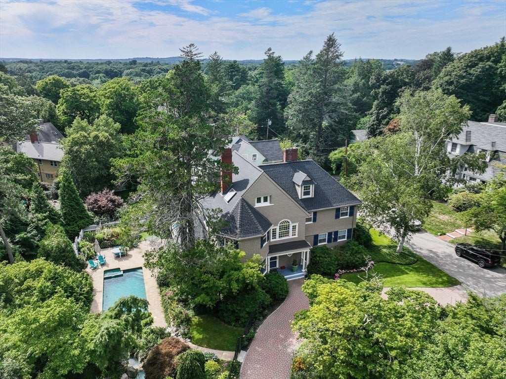 105 Randolph Ave, Milton, MA Photo #25