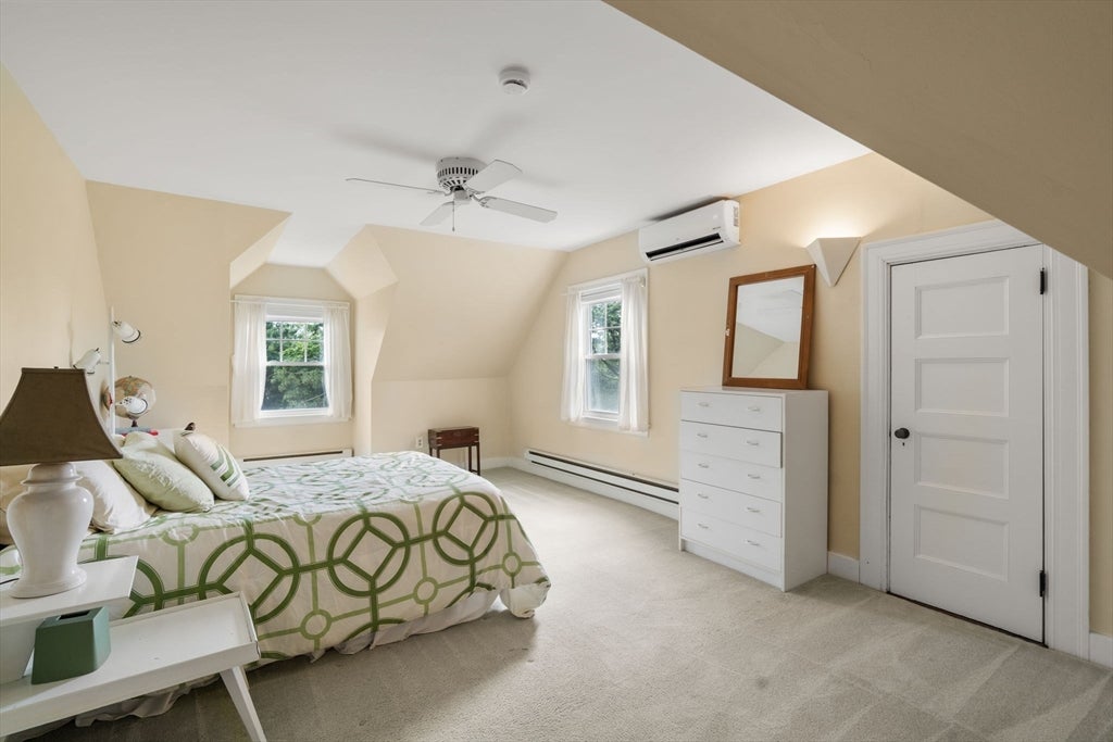 105 Randolph Ave, Milton, MA Photo #22