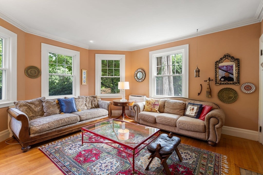 105 Randolph Ave, Milton, MA Photo #5