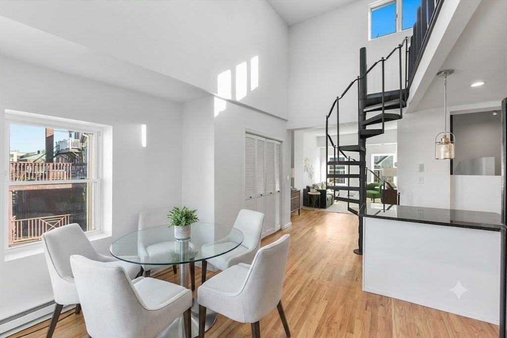 Photo of 159 Dorchester St #3, Boston, MA