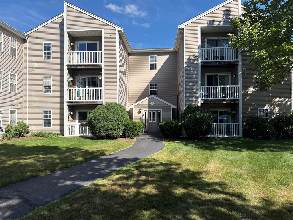 Photo 1 of 11 — 4 Marc Dr 4B6, Plymouth, MA 02360