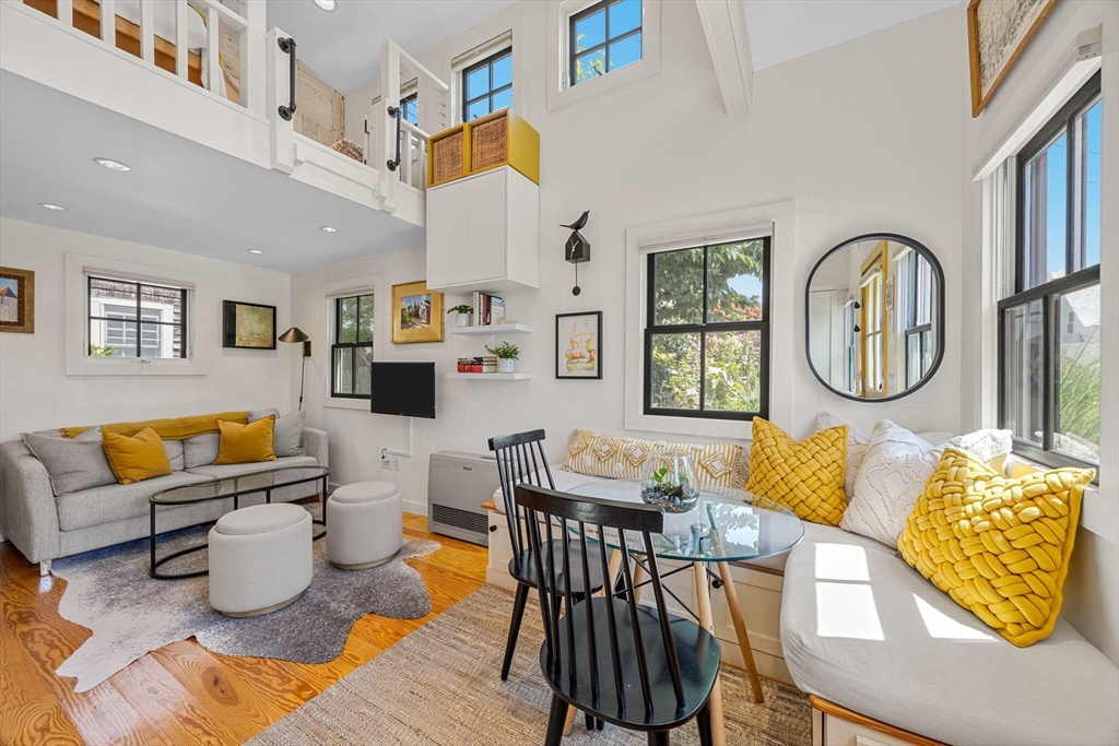 10 Washington Avenue Unit 2