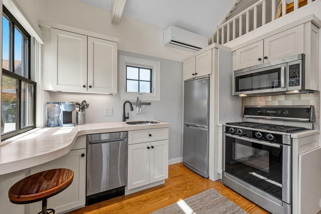 10 Washington Avenue Unit 2