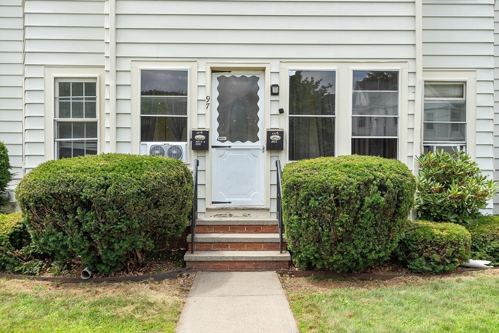 97 South St