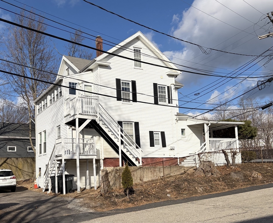 13 Ash St