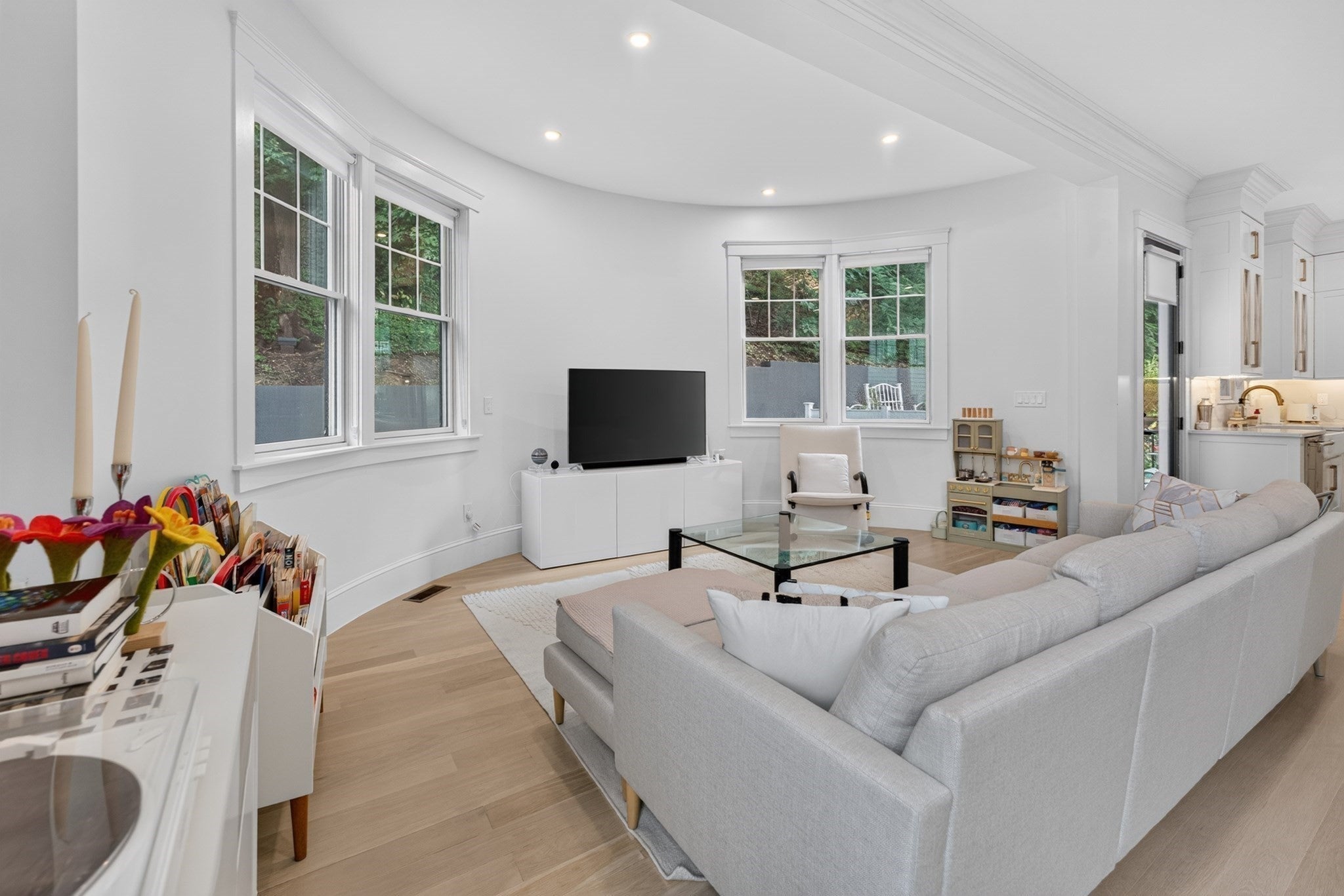 261 Tappan St #1, Brookline, MA Photo #8