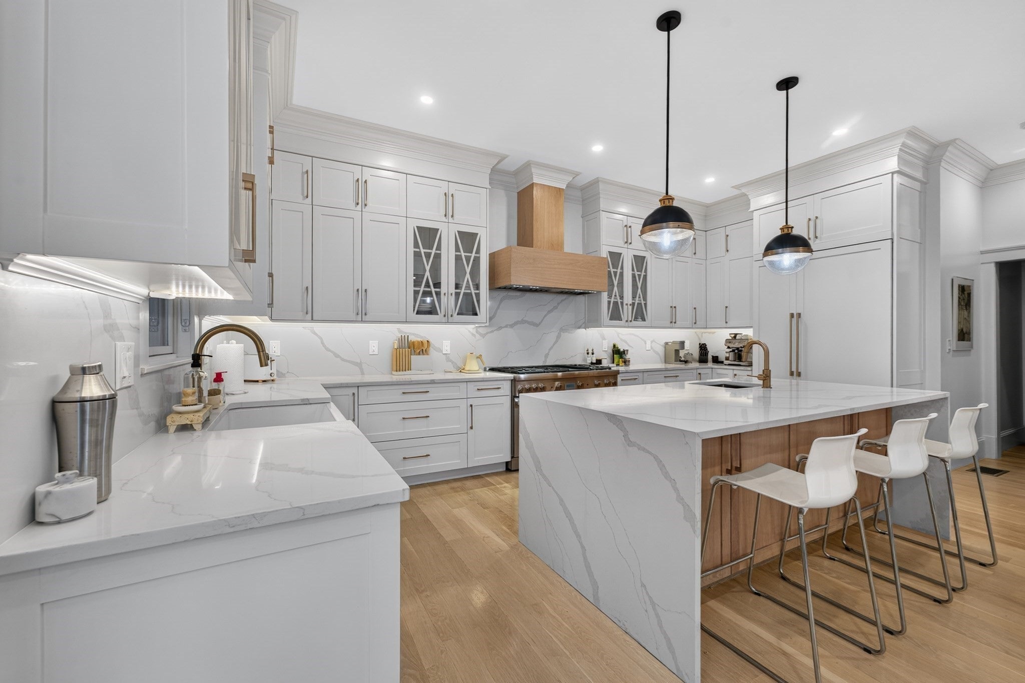 261 Tappan St #1, Brookline, MA Photo #6