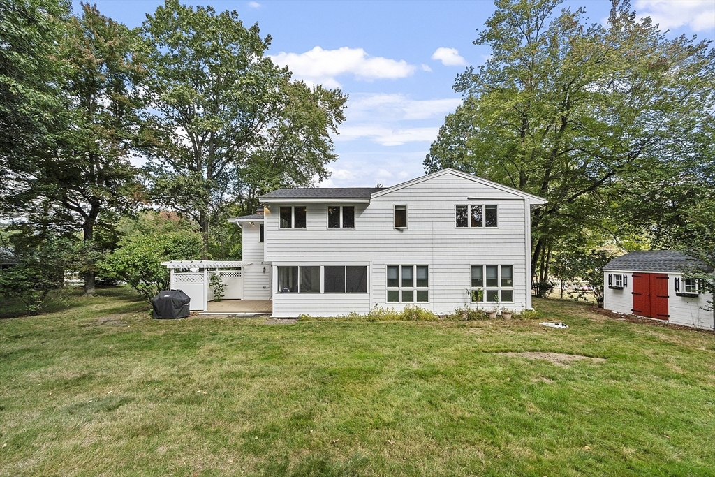 10 Brook St