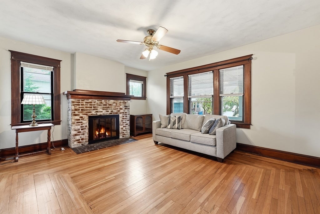 44 Woodmont Street, West Springfield, MA, 44 Woodmont Street, West Springfield, MA Photo #5