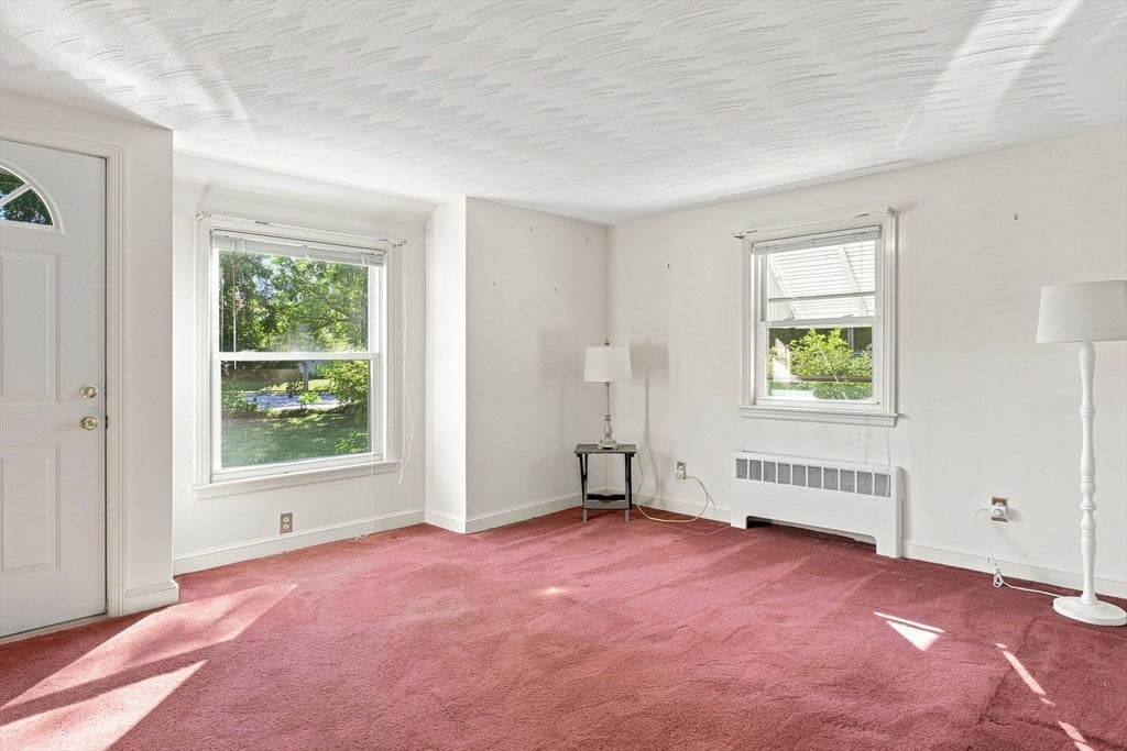 21 Flint St, Danvers, MA, 21 Flint St, Danvers, MA Photo #7