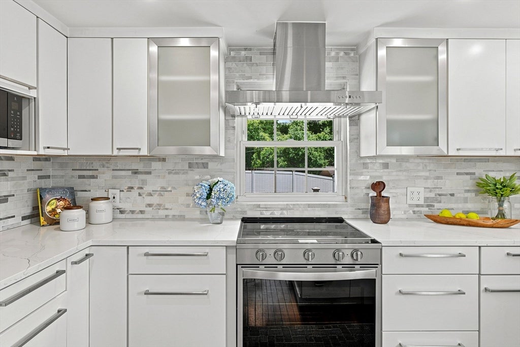 127 Elm St, North Reading, MA, 127 Elm St, North Reading, MA Photo #13