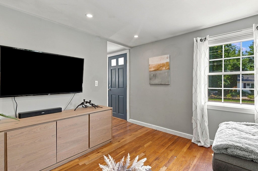 127 Elm St, North Reading, MA, 127 Elm St, North Reading, MA Photo #19