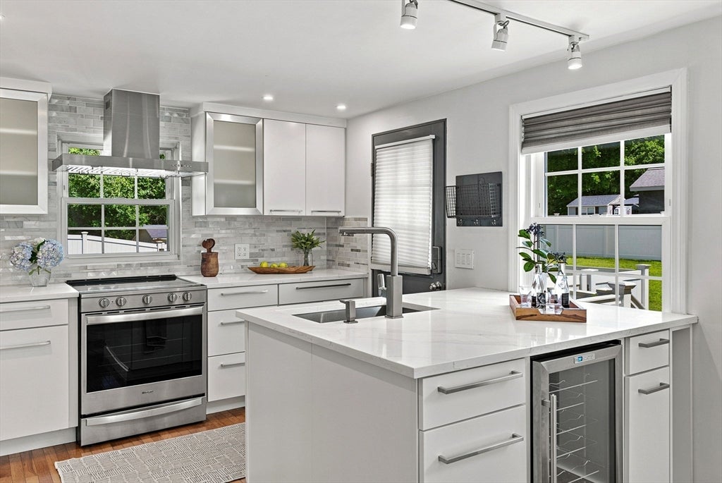 127 Elm St, North Reading, MA, 127 Elm St, North Reading, MA Photo #12
