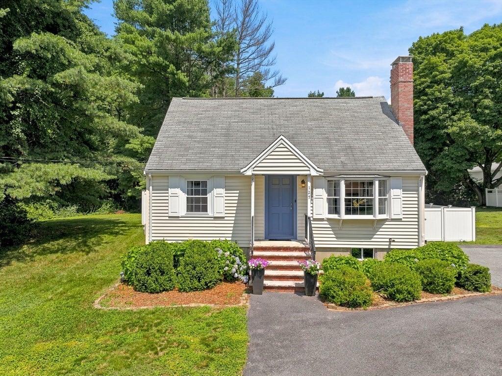 127 Elm St, North Reading, MA, 127 Elm St, North Reading, MA Photo #2