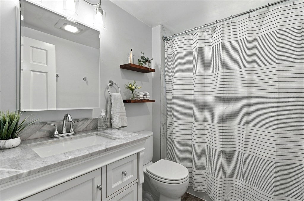 127 Elm St, North Reading, MA, 127 Elm St, North Reading, MA Photo #22