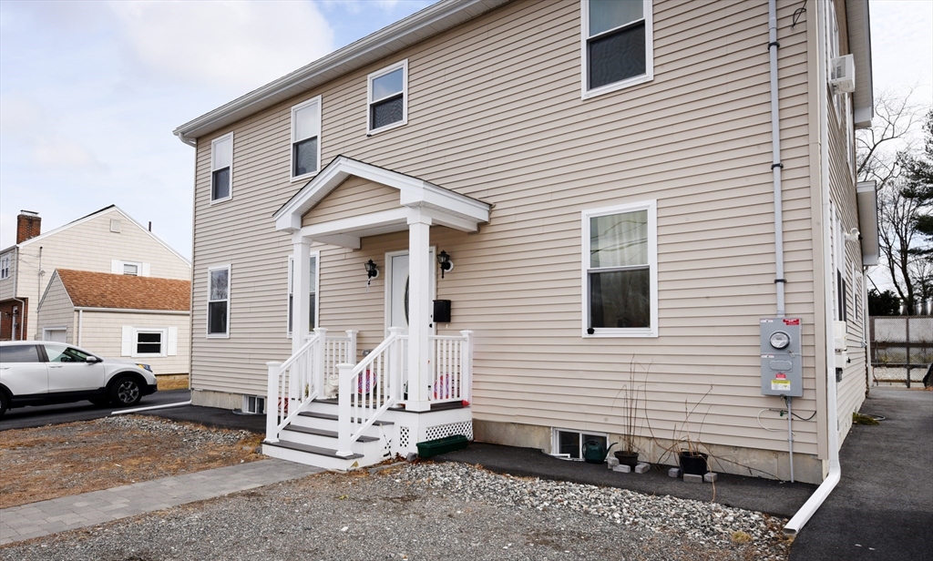 9 B Street Place