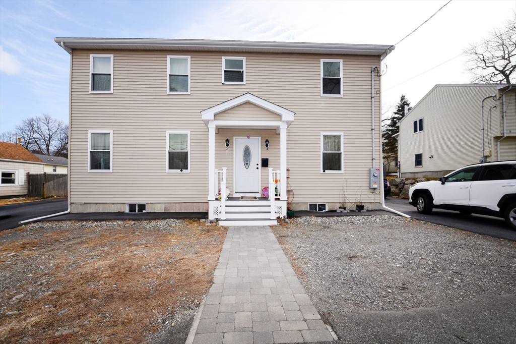 9 B Street Place
