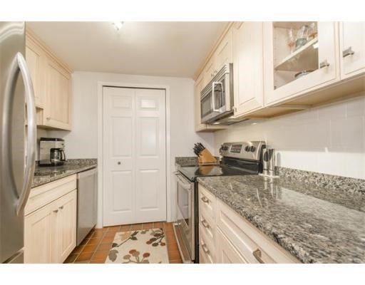 47 Harvard St B3