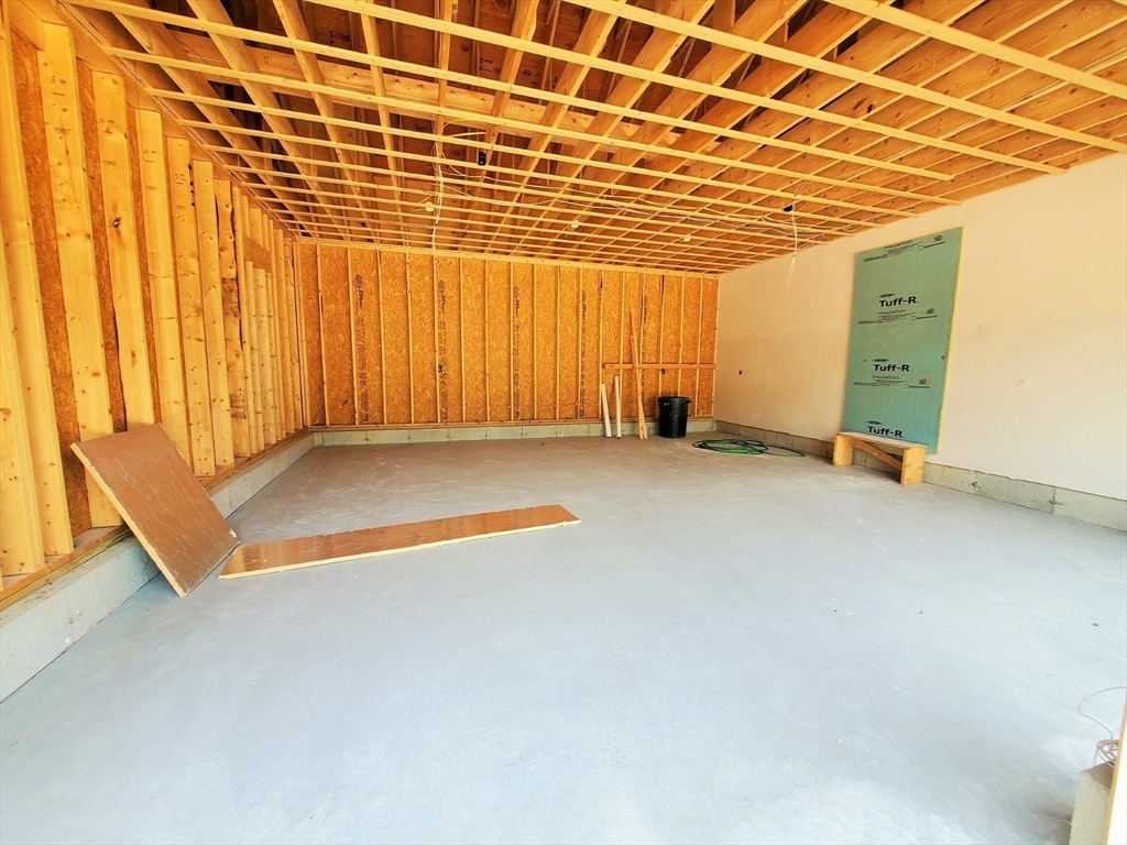 Lot 1 Seipet Street