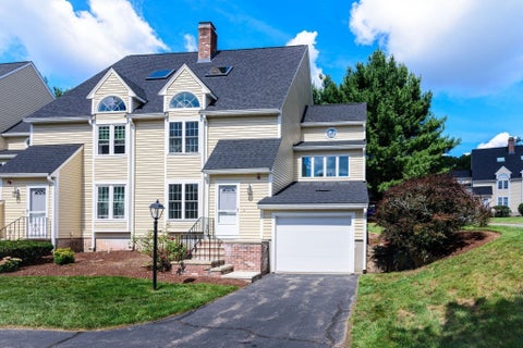 Photo of 29 Oak Knoll Dr #29, North Attleboro, MA 02760 (MLS # 73574834)