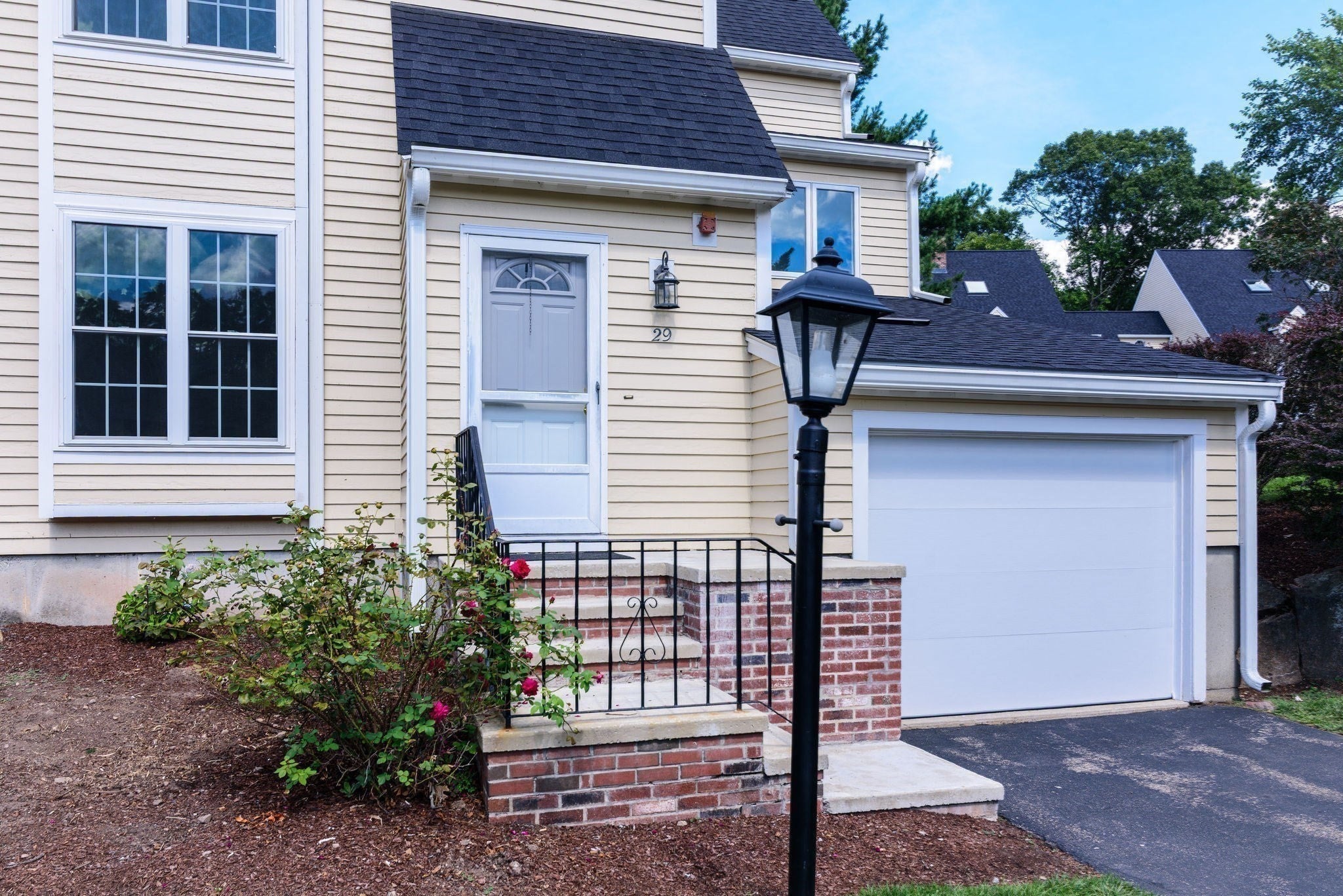 29 Oak Knoll Dr. 29