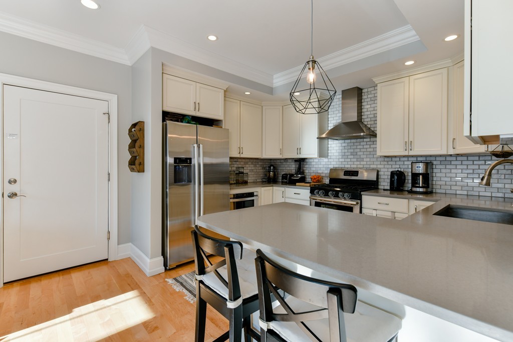 37 P St 5
