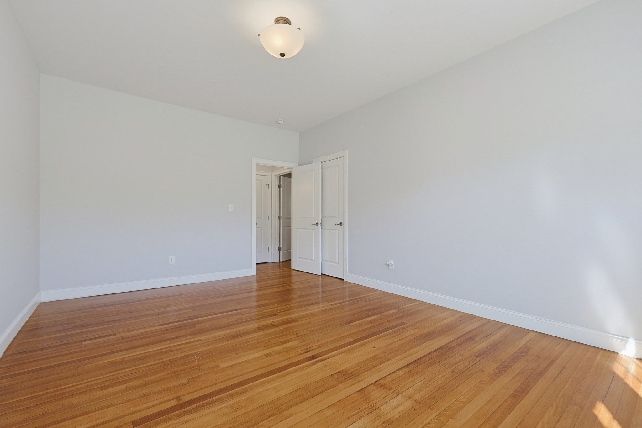 91 Verndale St, Brookline, MA, 91 Verndale St, Brookline, MA Photo #24