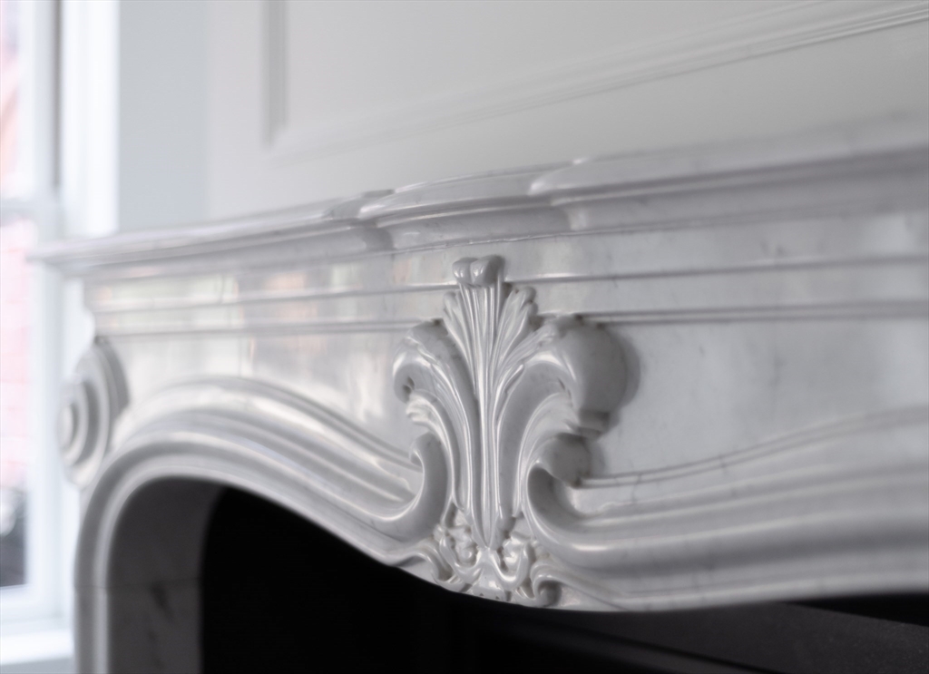 260-262 Commonwealth Avenue 1B