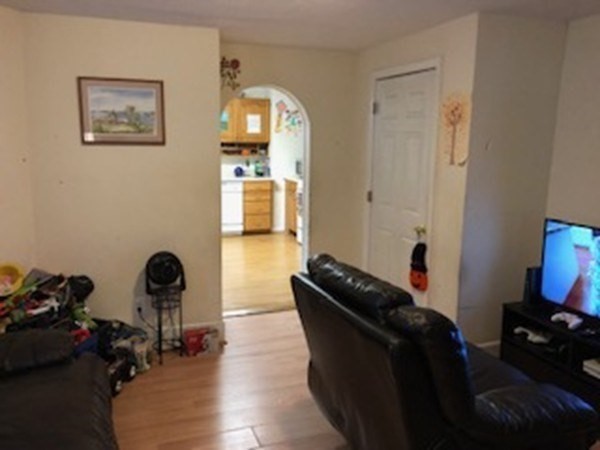 58 Union St, Everett, MA Photo #9