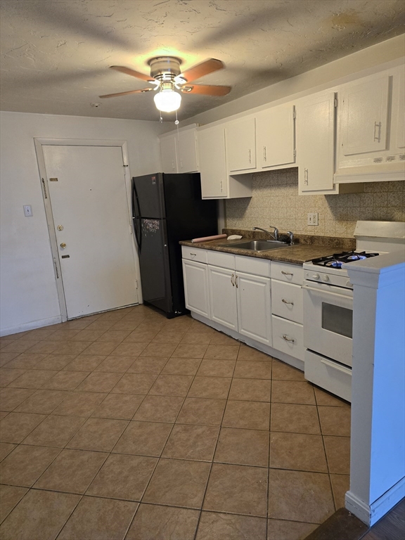 270 E Haverhill St 12