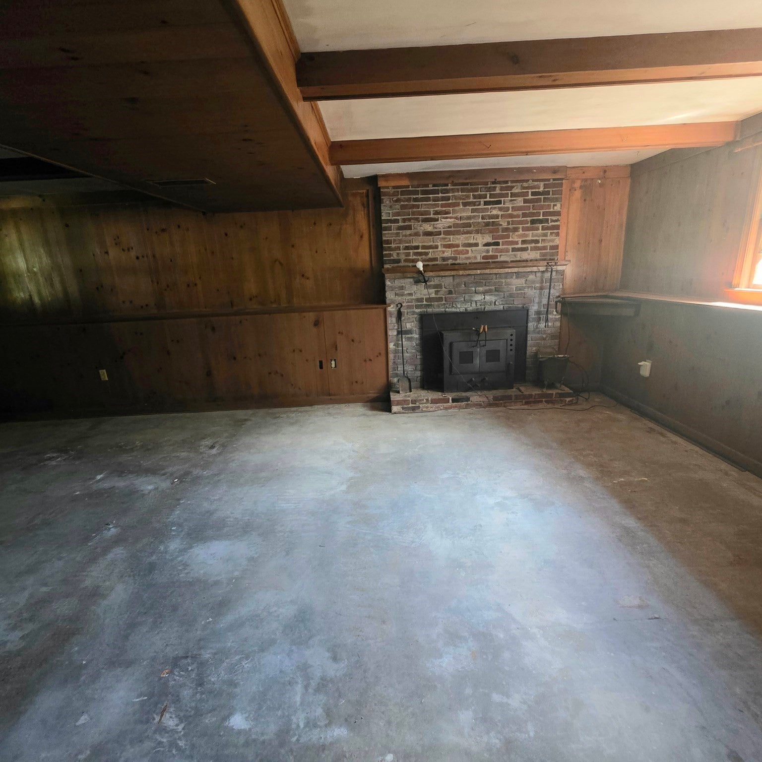 549 East Washington Street, Hanson, MA Photo #13