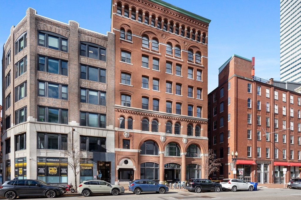 717 Atlantic Ave. 1-B