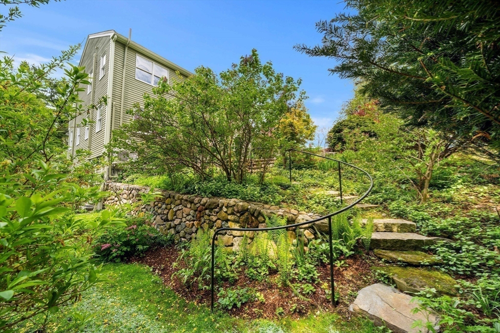 16 Oxford St, Lexington, MA Photo #33