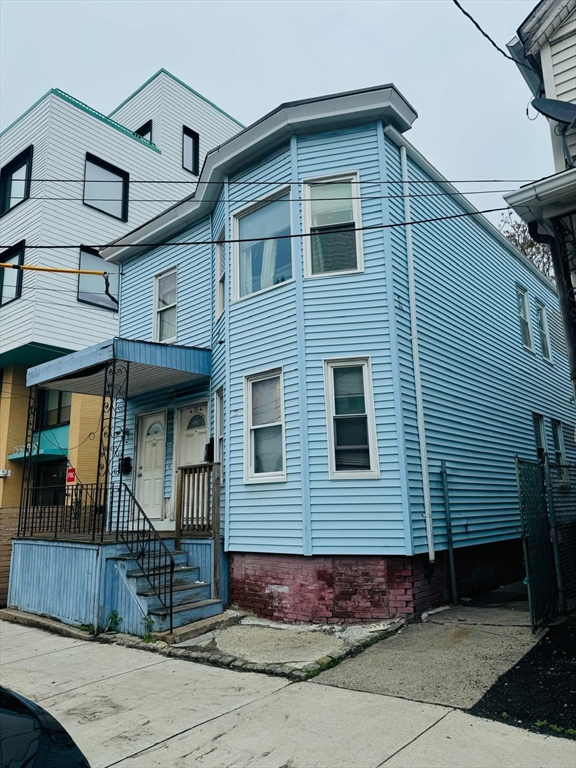 19 6th St
