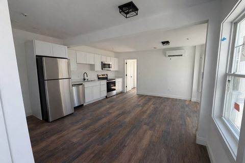 Photo of 371 Cabot St #102, Beverly, MA 01915 (MLS # 73484937)