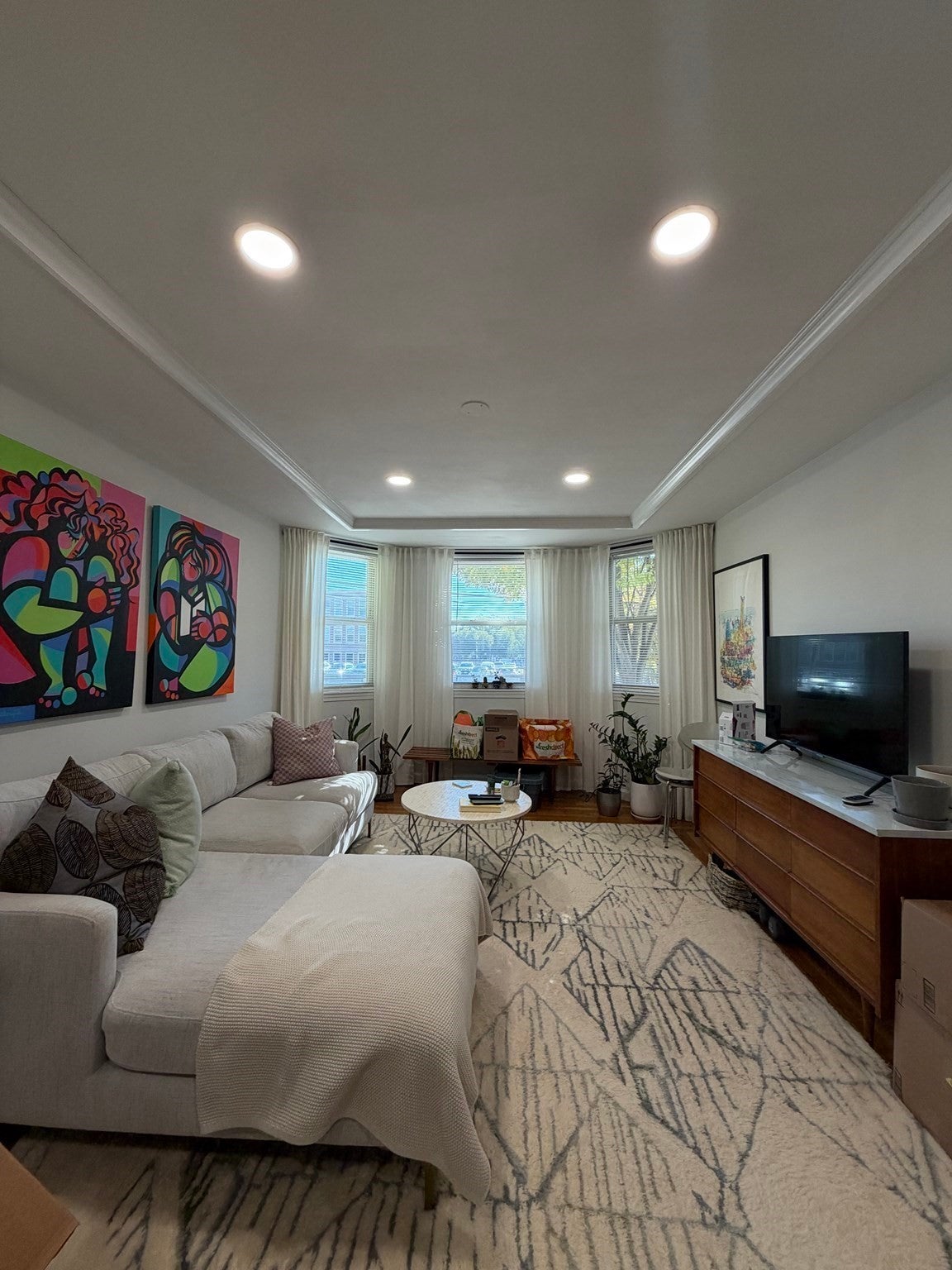Click for 26 Frankfort St #1, Boston, MA slideshow