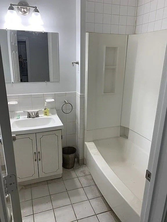 26 Frankfort St #1, Boston, MA Photo #6