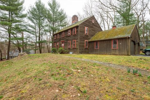 15 Hart Rd. Lynnfield MA 01940