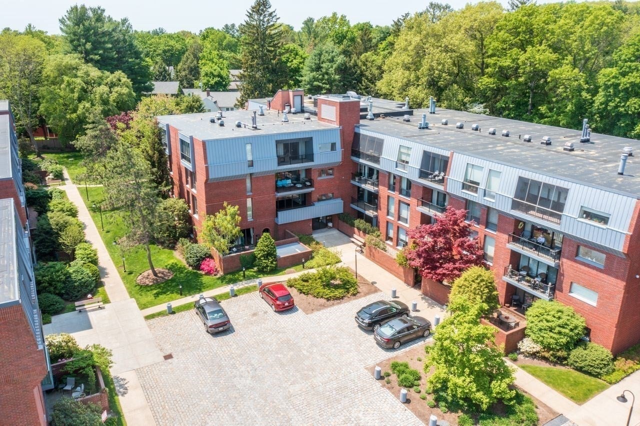 75 Grove Street #427, Wellesley, MA, 75 Grove Street #427, Wellesley, MA Photo #20