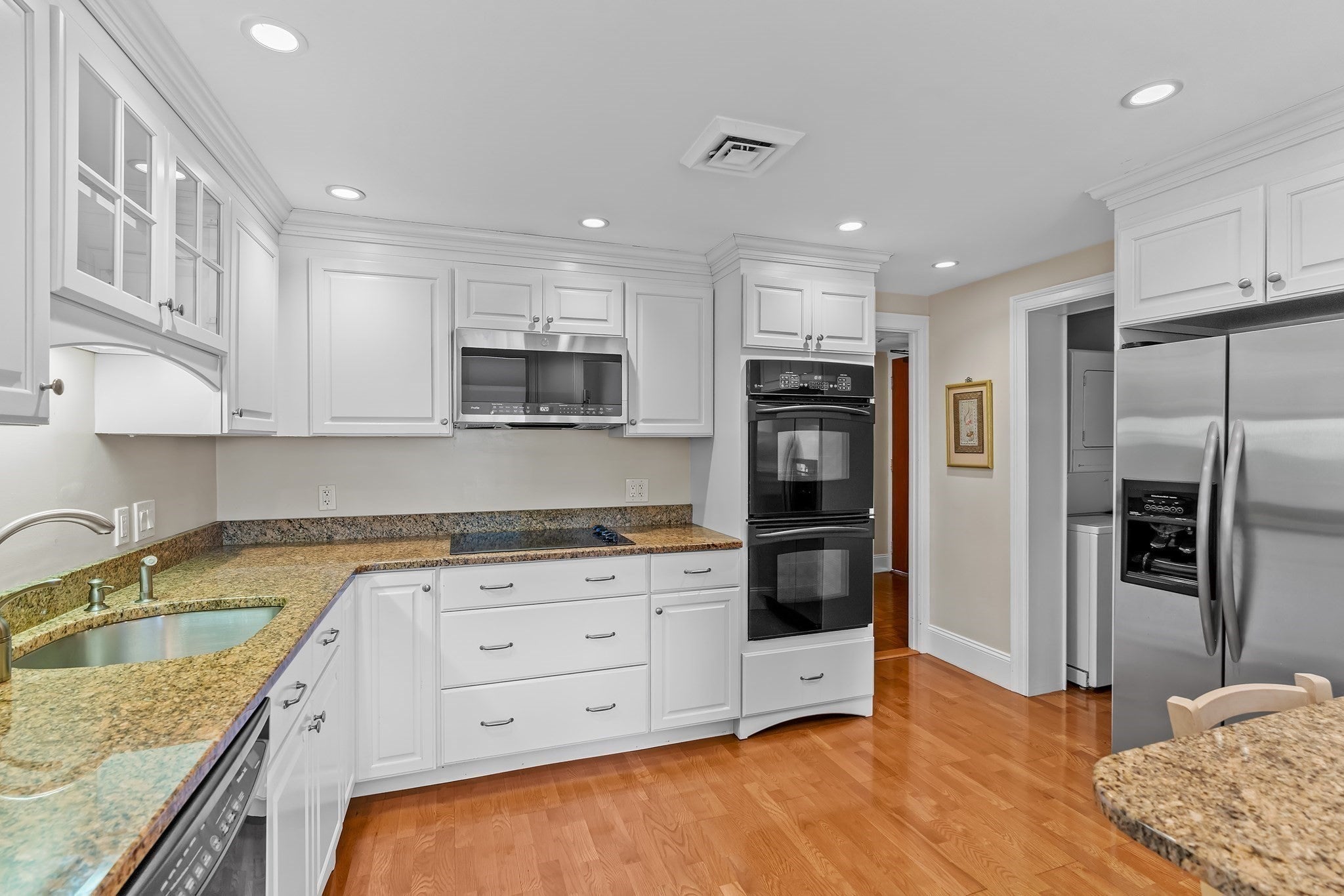 75 Grove Street 427