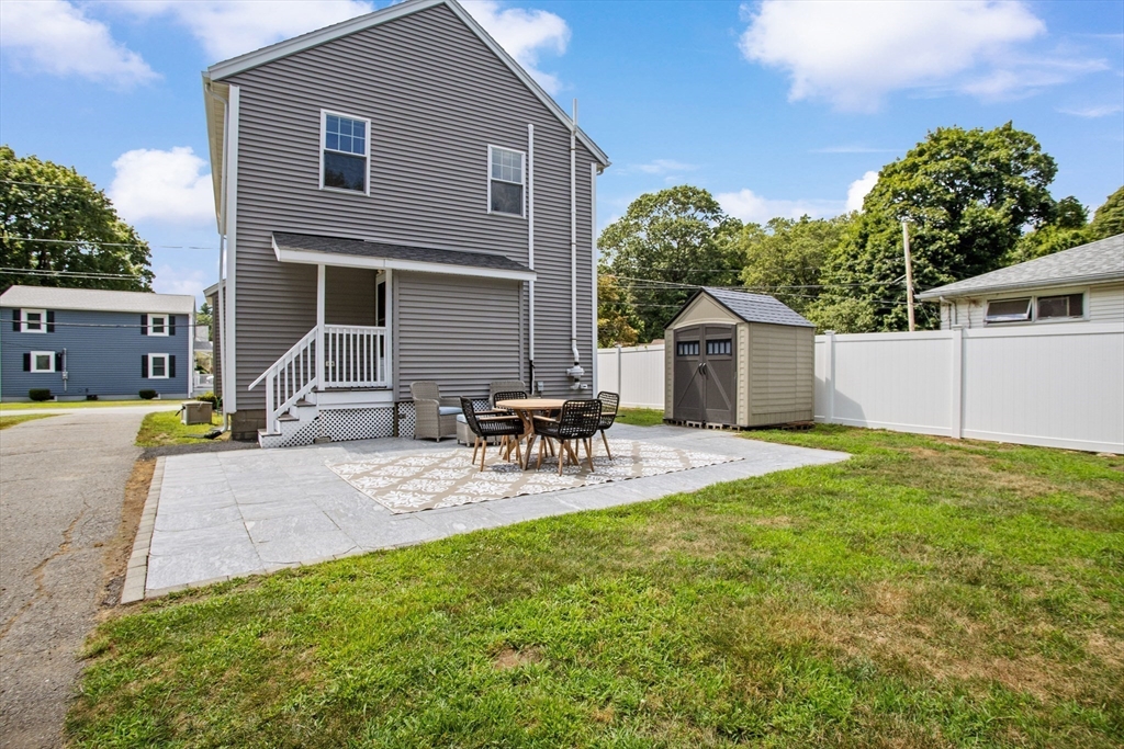 4 Meriam St