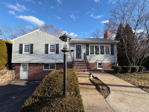 23 Orchard Saugus MA 01906