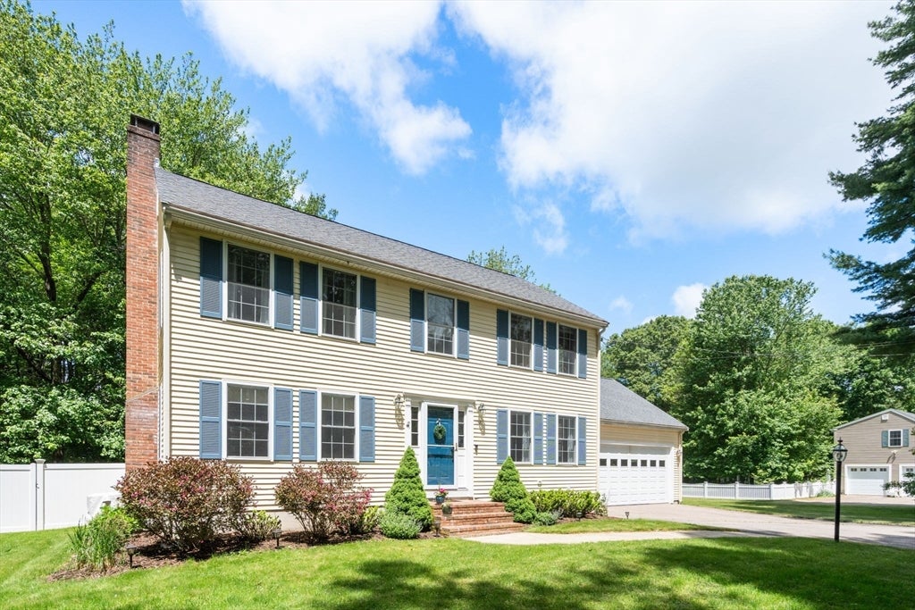 Photo of 1521 Washington Street, Walpole, MA 02081 (MLS # 73529129)