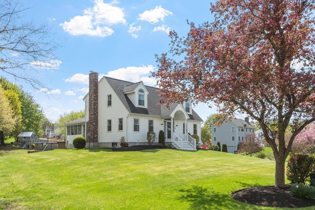 4 Ashton Ln, Sterling, MA Photo #4
